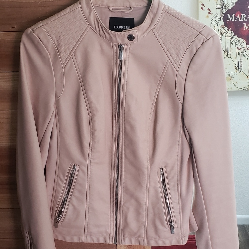 Express Jacket Size Small